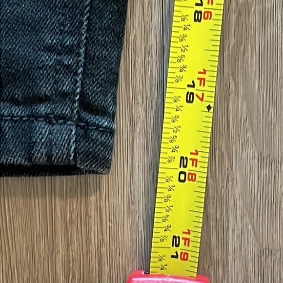Chico's Women's Denim Jeans Size Medium Black Stretch Cropped Contemporary - Picture 14 of 15